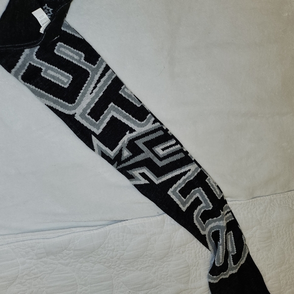 San Antonio Spurs Scarf - Picture 3 of 3